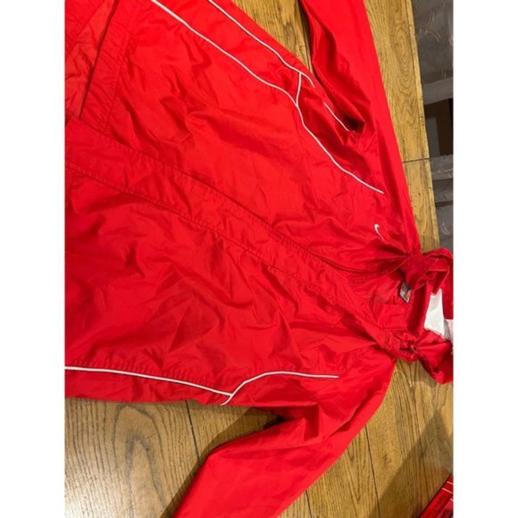 Nike Team Medium Red Windbreaker Zip Up Jacket - Picture 2 of 5